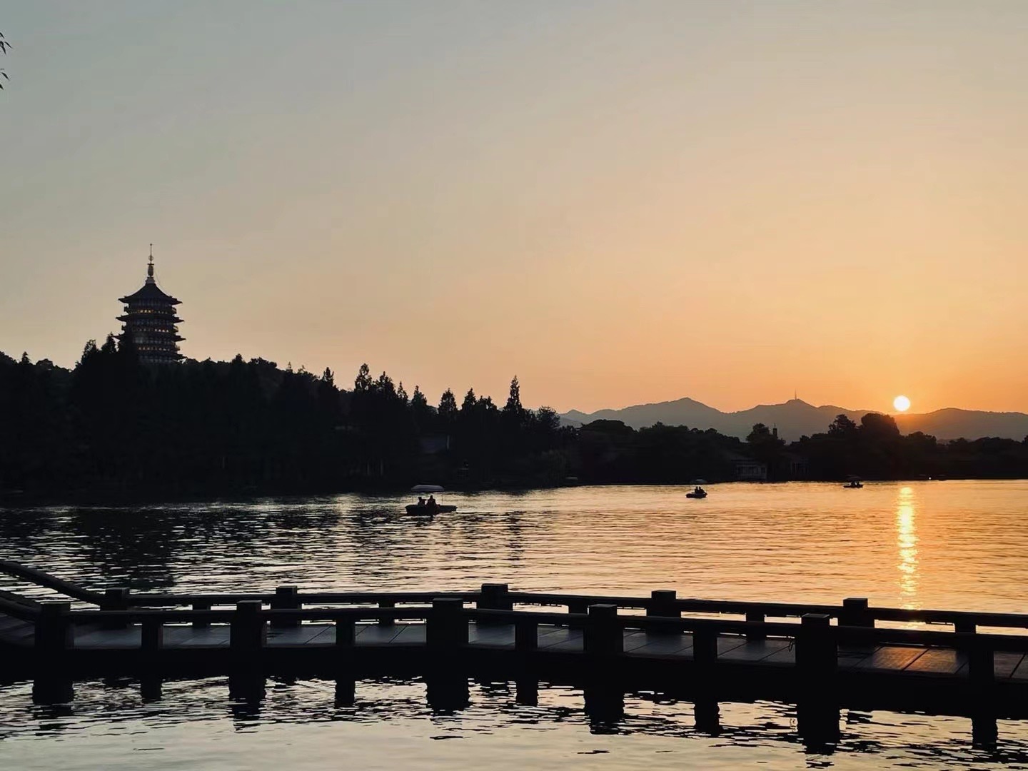 西湖