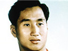 中国运动员<a target="_blank" href="https://baike.baidu.com/item/%E9%99%88%E9%95%9C%E5%BC%80">陈镜开</a>打破最轻量级挺举世界纪录