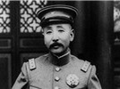 北洋军阀奉系首领<a target="_blank" href="https://baike.baidu.com/item/%E5%BC%A0%E4%BD%9C%E9%9C%96">张作霖</a>被日本人在皇姑屯炸伤去世